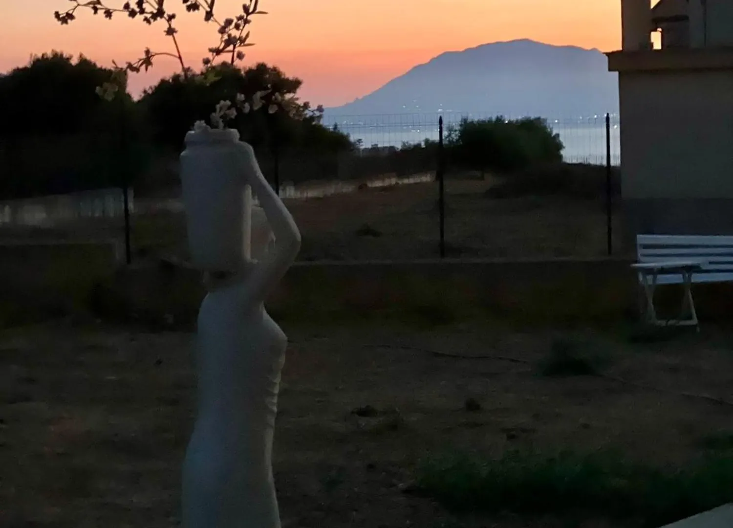 Esmaraldas House Of Love Terrasini Italia